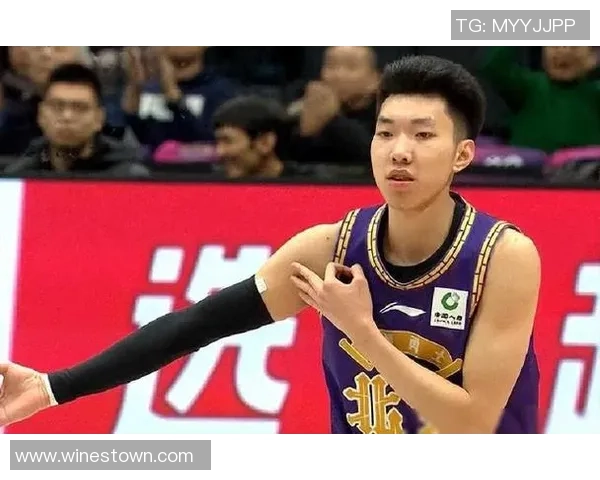 城市联赛特别报道：杭州篮球队如何在逆境中崛起的奋斗故事