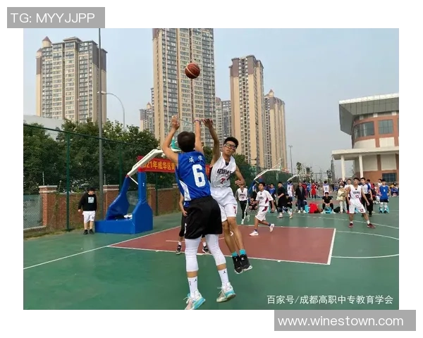 成都篮球队荣登篮球战术排行榜第一名引领全国潮流 成都篮球队荣登篮球战术排行榜第一名引领全国潮流