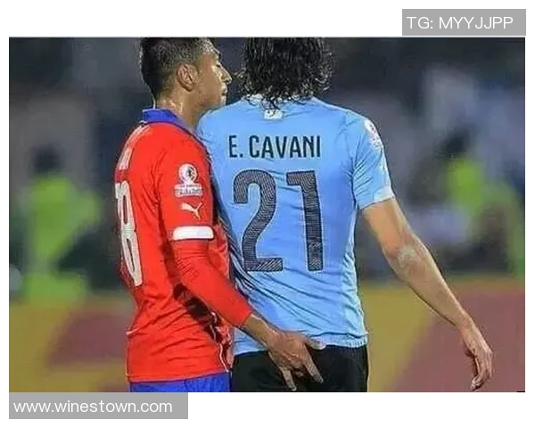 李纳德足球明星的辉煌历程与对足球界的深远影响解析 李纳德足球明星的辉煌历程与对足球界的深远影响解析