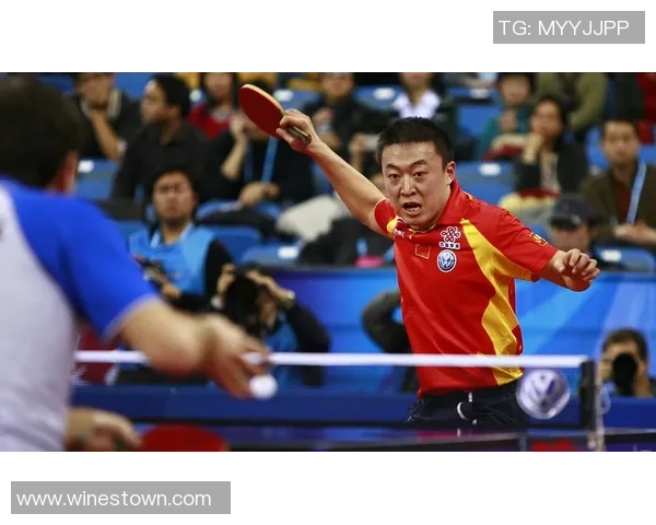 南京网球队以70分领跑世界锦标赛积分榜展现强劲实力